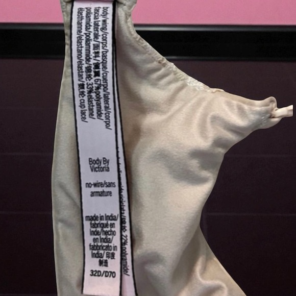 Victoria’s Secret No Underwire Body By Victoria Bra 32D - Picture 7 of 14